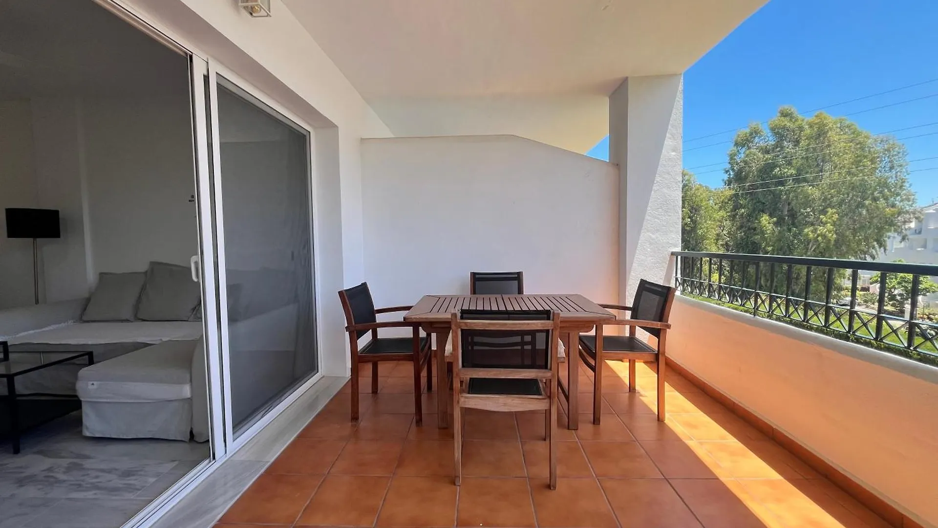 Charming Peaceful Apartment - Calahonda, Mijas Sitio de Calahonda